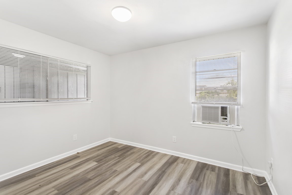 7419 Langley Road, Houston, TX 77016