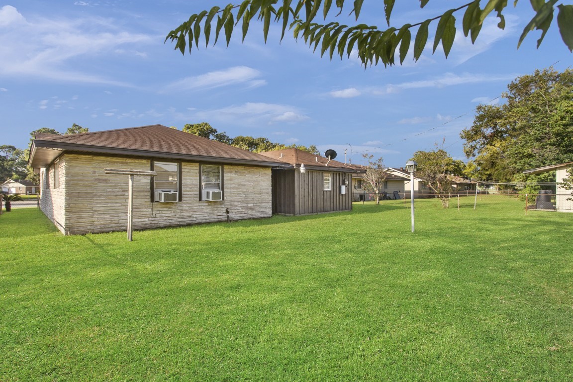 7419 Langley Road, Houston, TX 77016