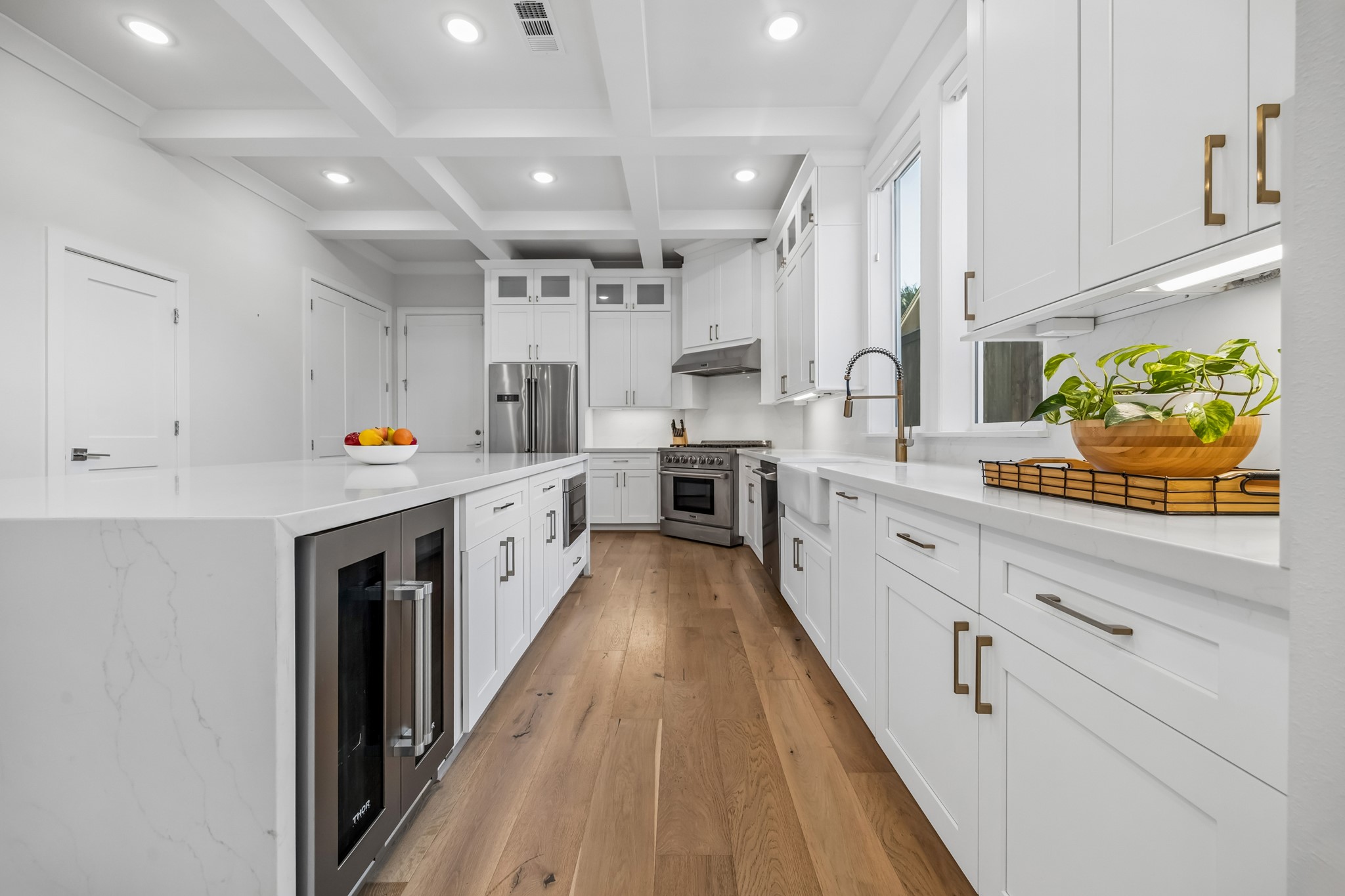 2432 Wroxton Road, Houston, TX 77005