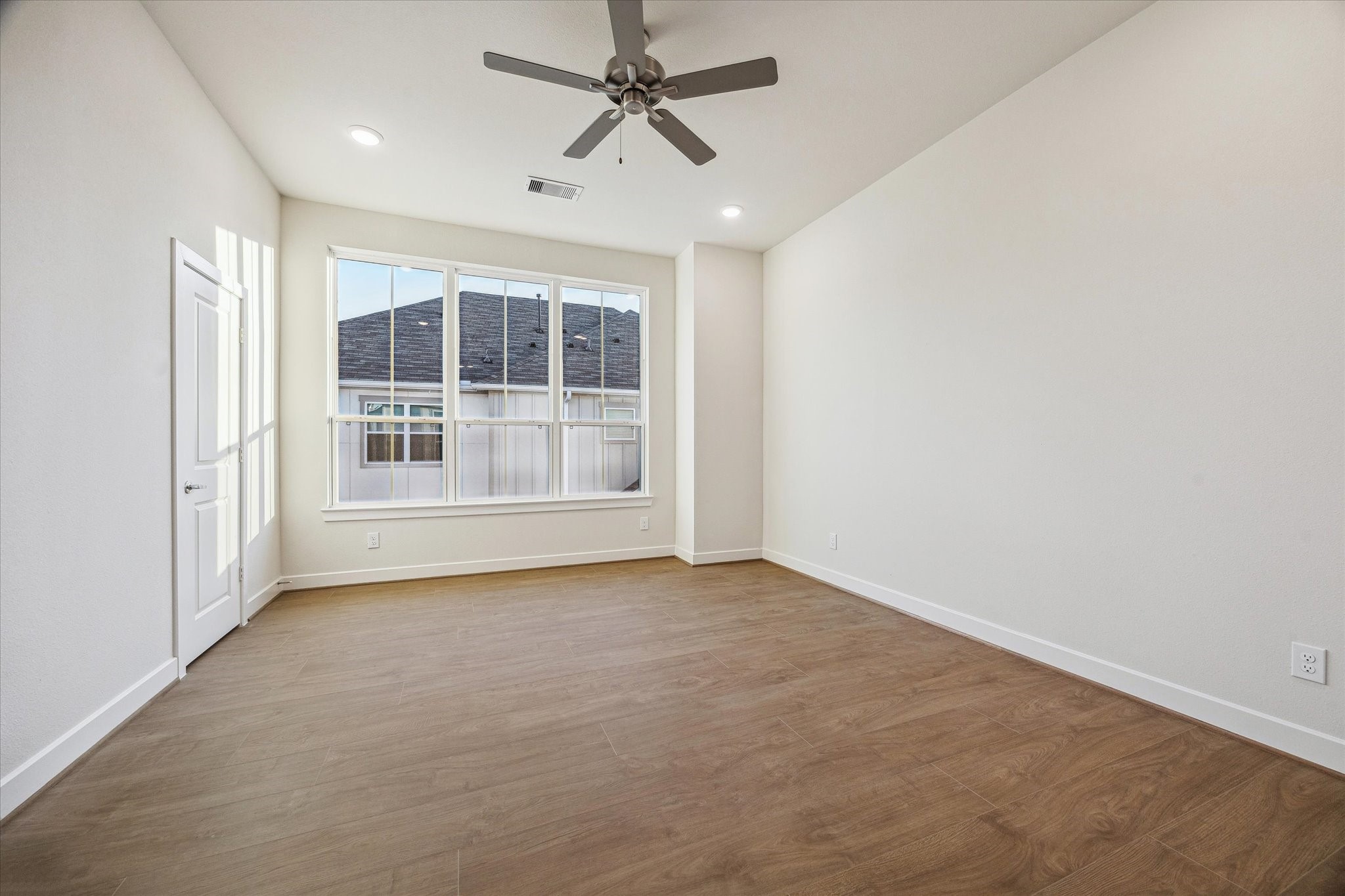 Representative photo of primary bedroom. Layout and selections may vary.