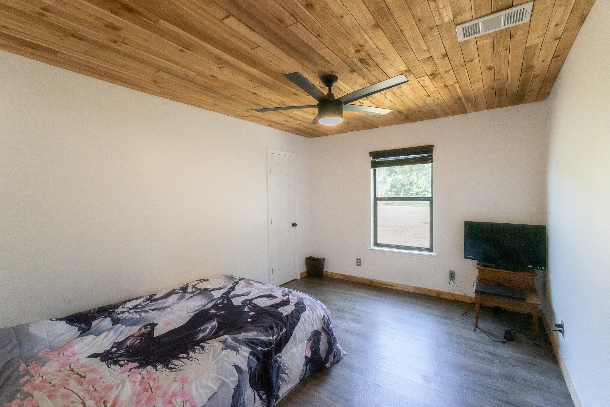 Second Bedroom - the other angle.