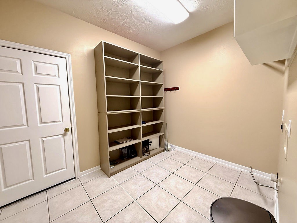 HUGE utility room