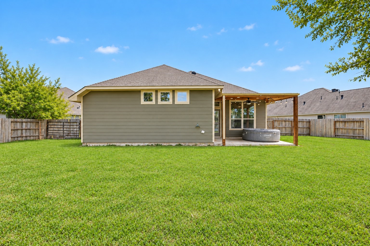 313 Brocks Court, Montgomery, TX 77356