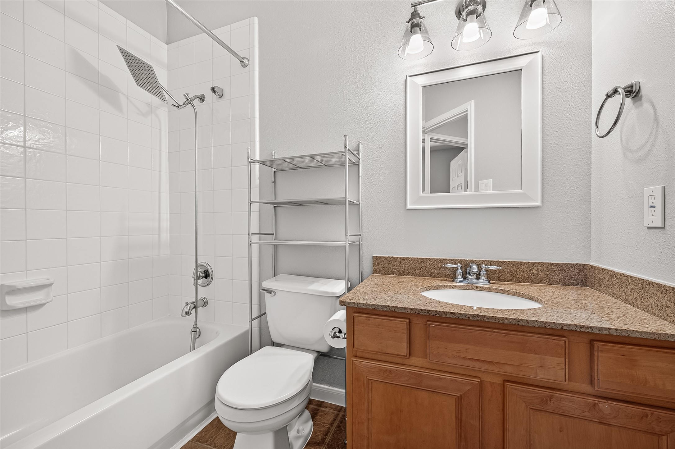 405 Wickford Court, League City, TX 77573