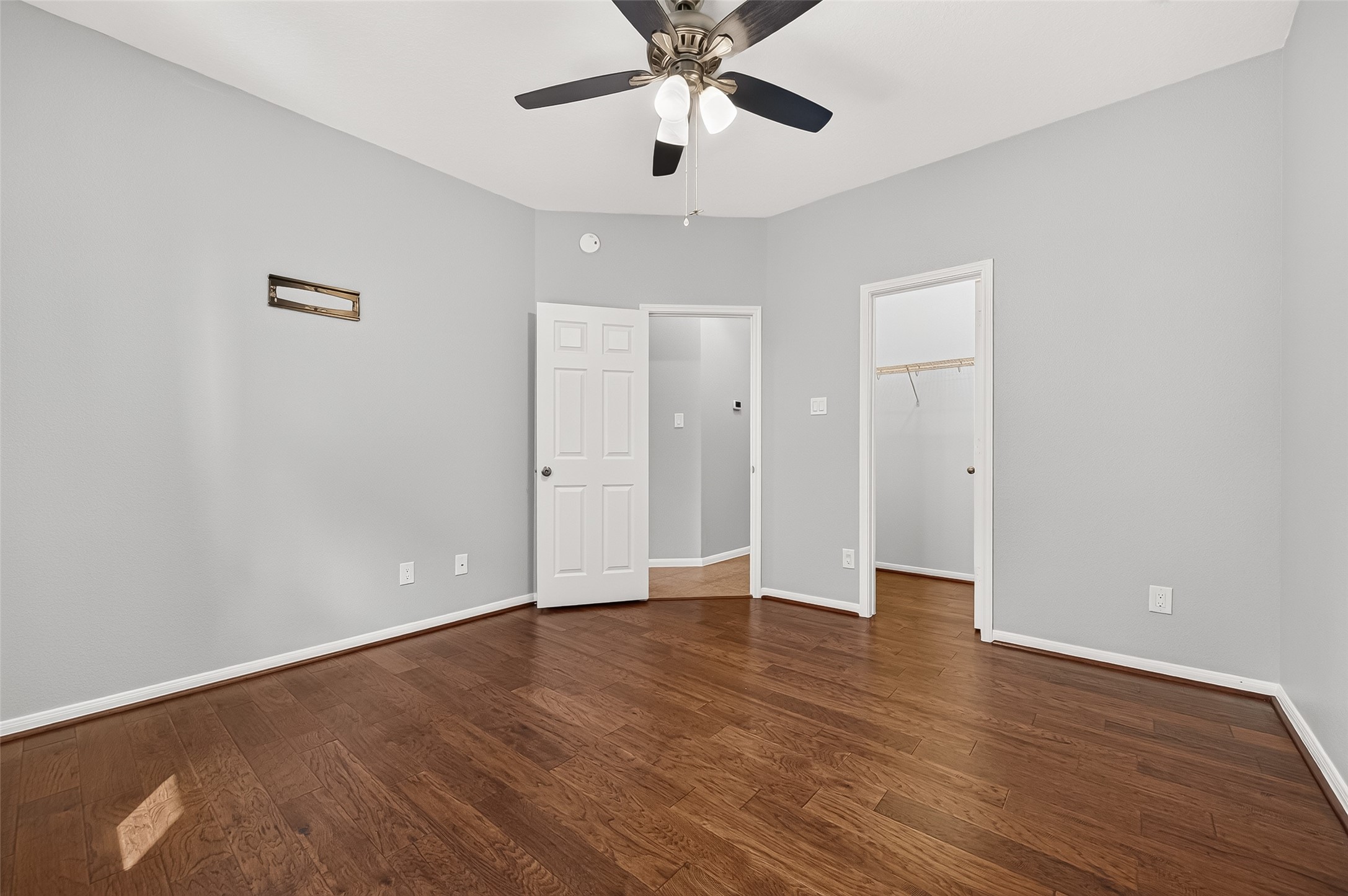 405 Wickford Court, League City, TX 77573