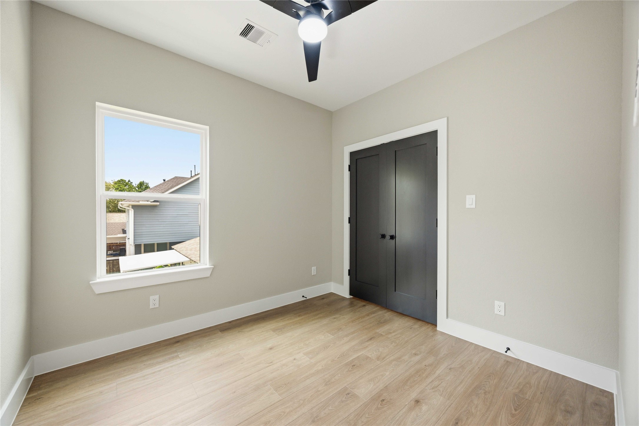 215 Pheasant Street, #A and B, Houston, TX 77018