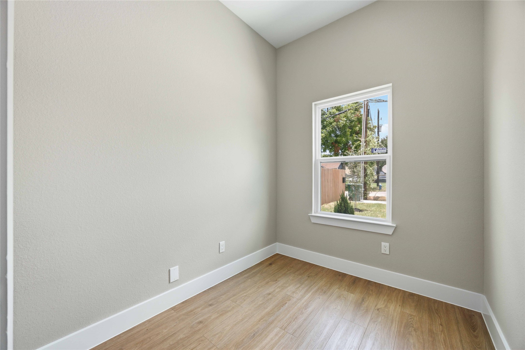 215 Pheasant Street, #A and B, Houston, TX 77018
