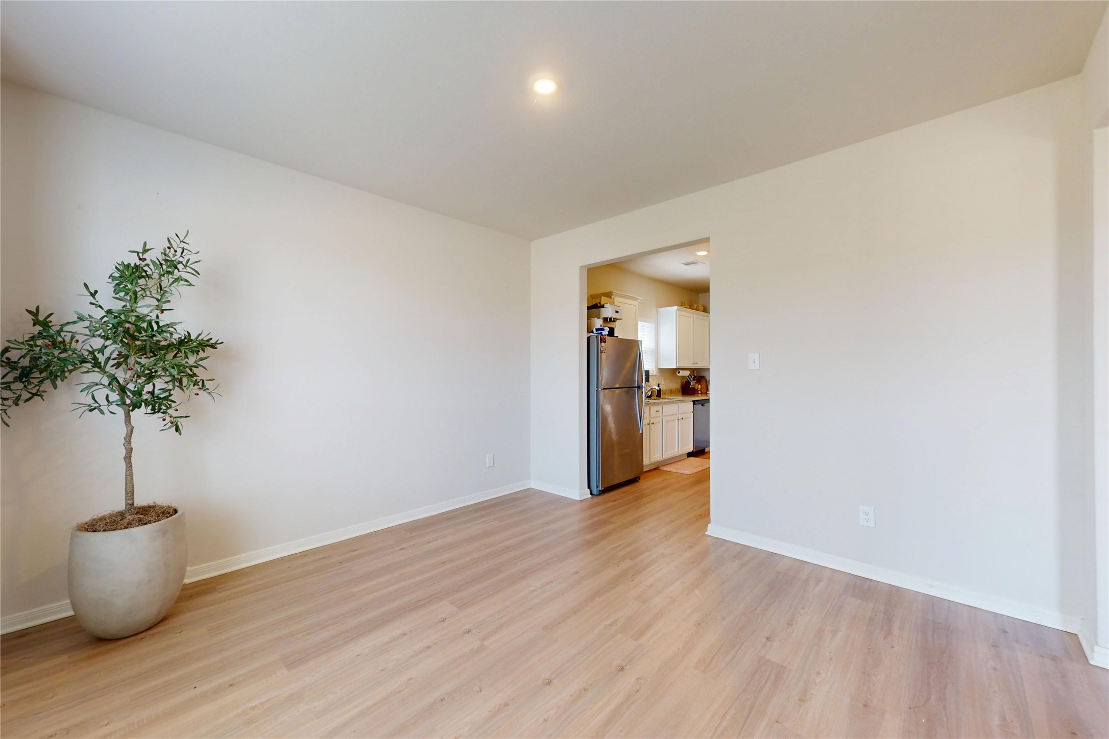 14111 Mainmast Drive, Santa Fe, TX 77510