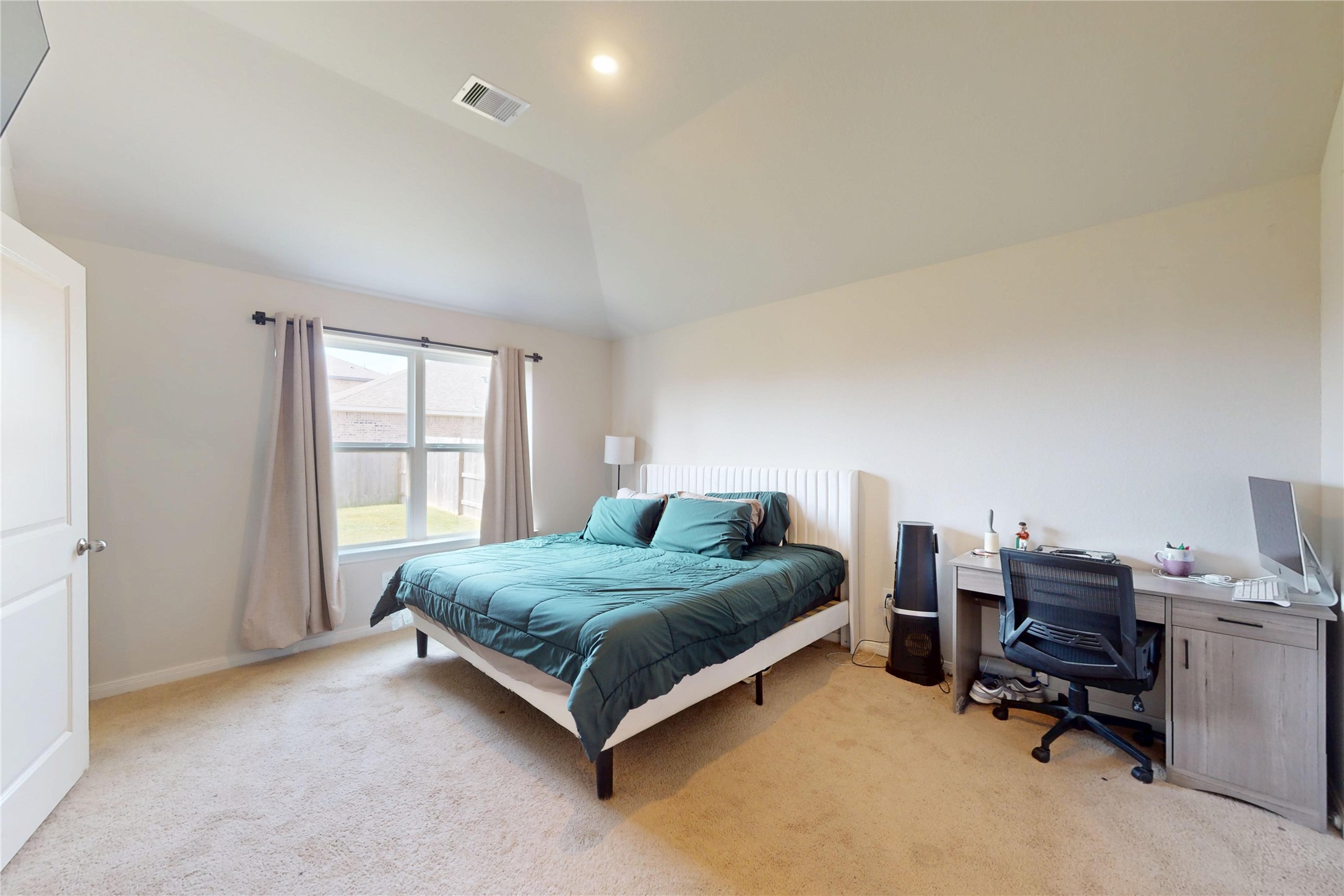 14111 Mainmast Drive, Santa Fe, TX 77510