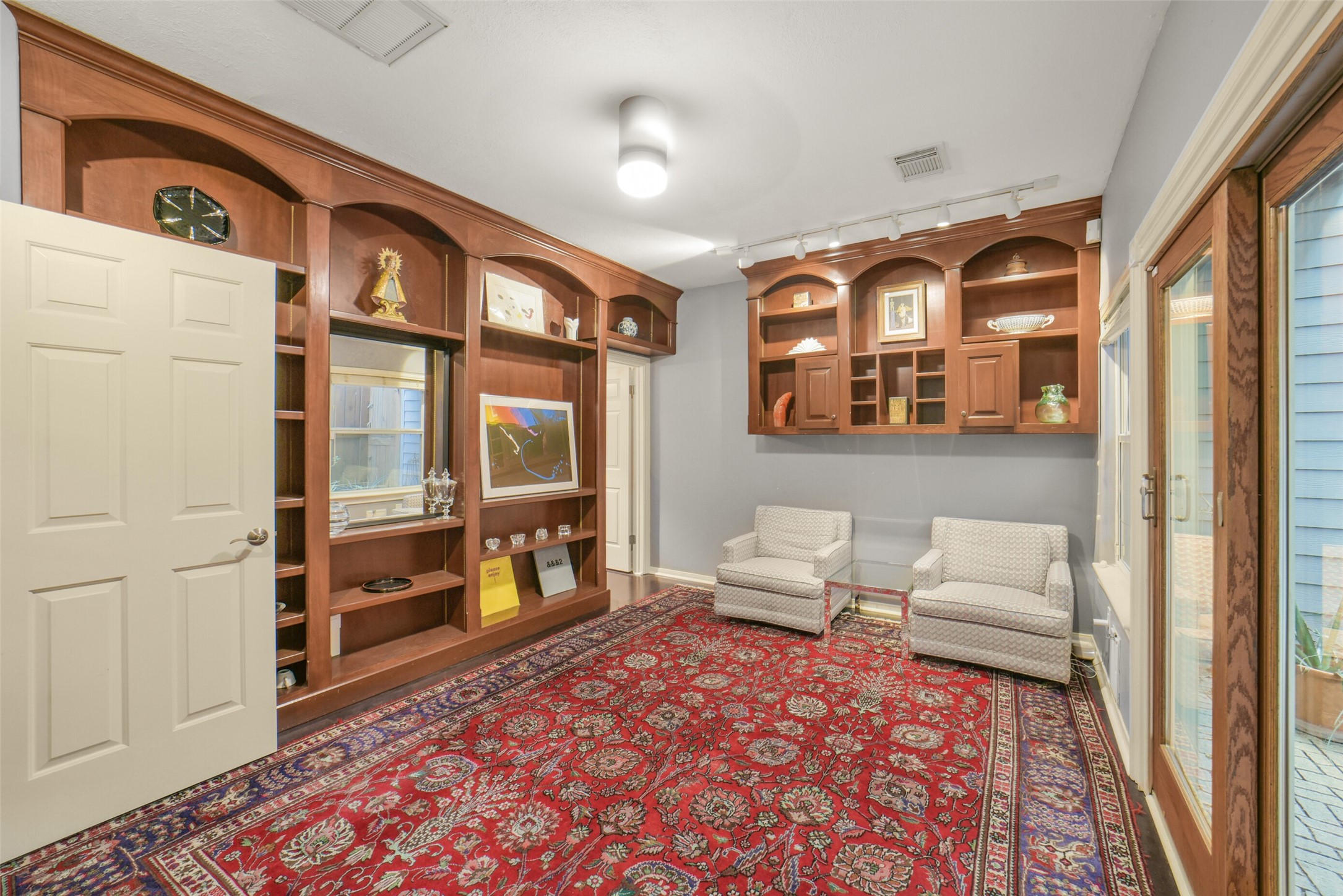 first floor bedroom has a very large walk in closet