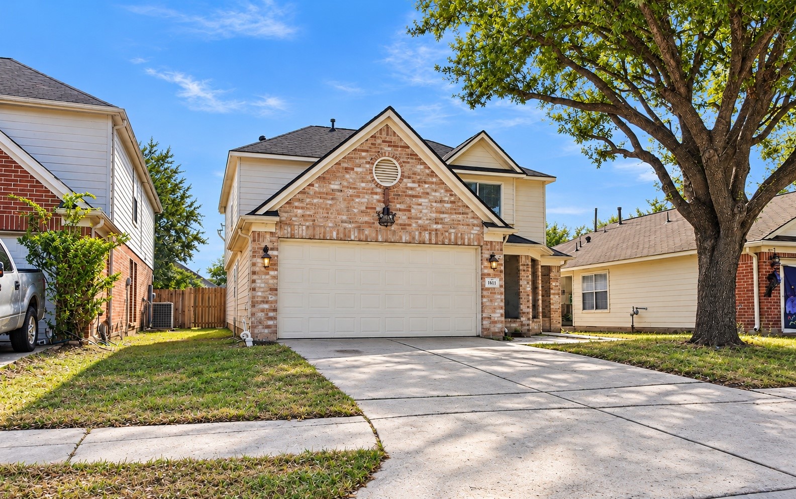 Has a long, spacious driveway!