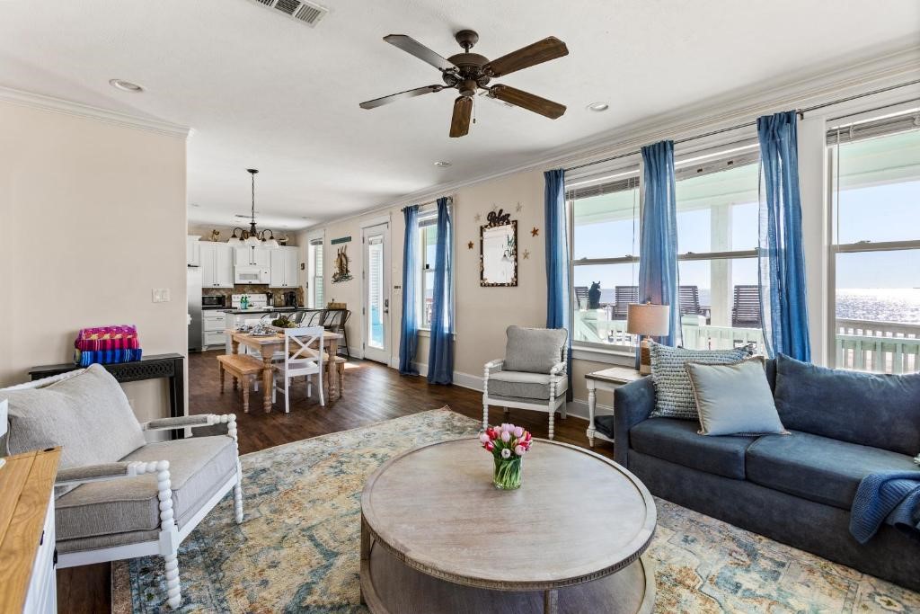 800 West Lane, Crystal Beach, TX 77650 800 West Lane, Crystal Beach, TX 77650