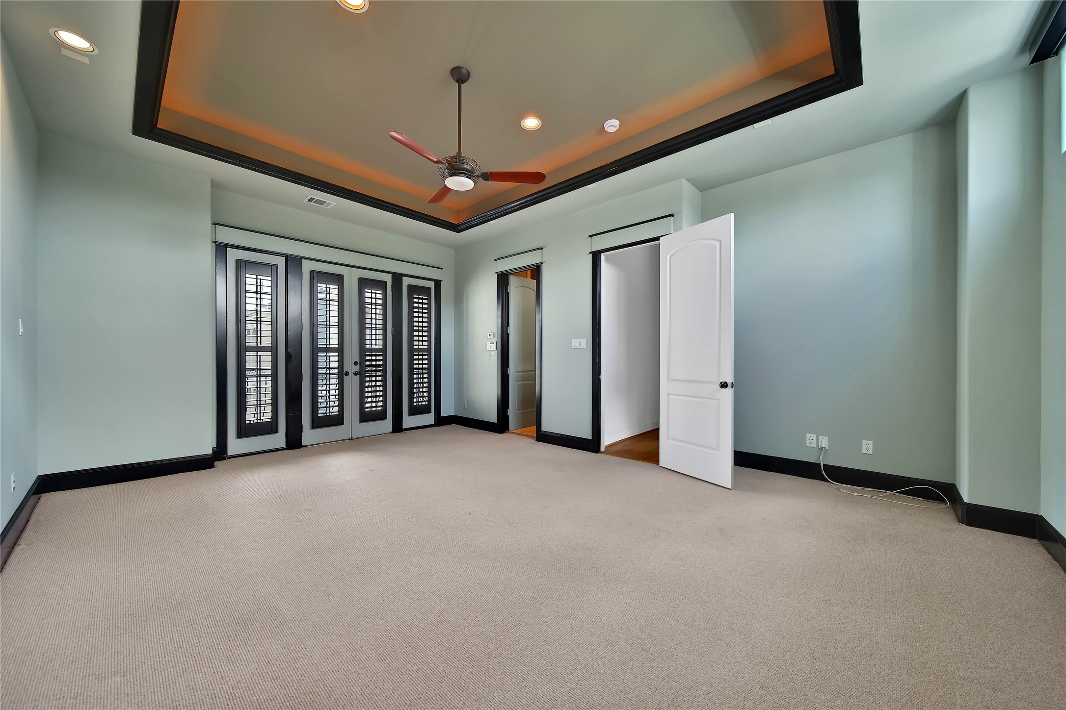 1818 Binz Street, #E, Houston, TX 77004