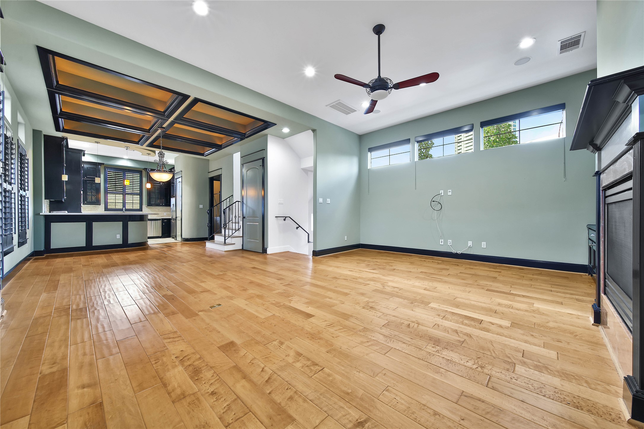 1818 Binz Street, #E, Houston, TX 77004