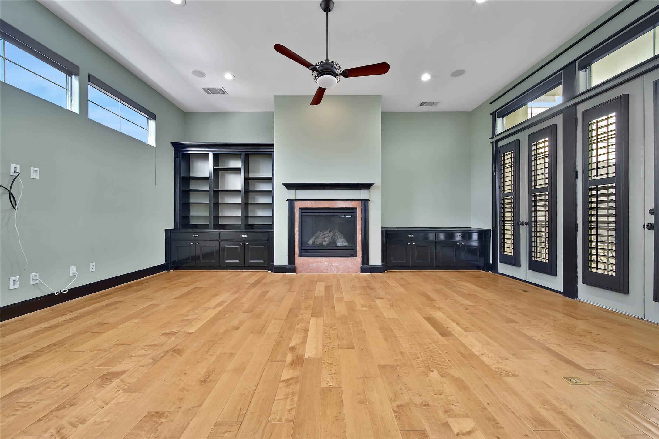 1818 Binz Street, #E, Houston, TX 77004