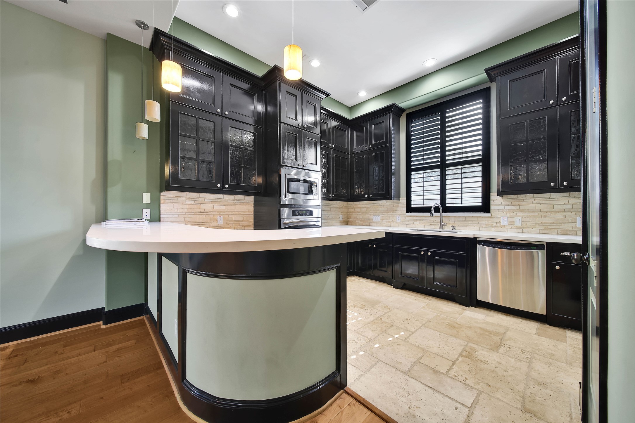 1818 Binz Street, #E, Houston, TX 77004