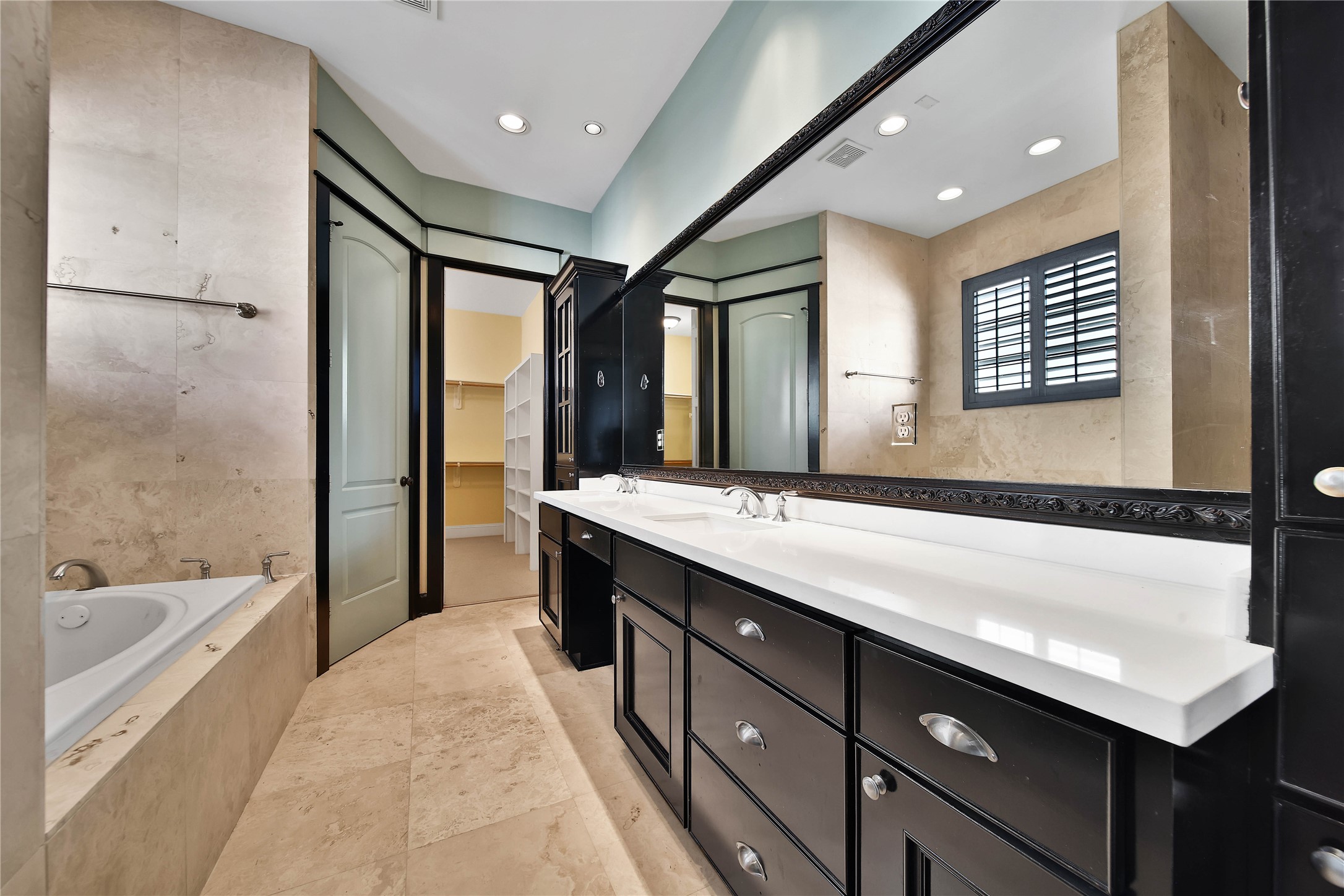 1818 Binz Street, #E, Houston, TX 77004