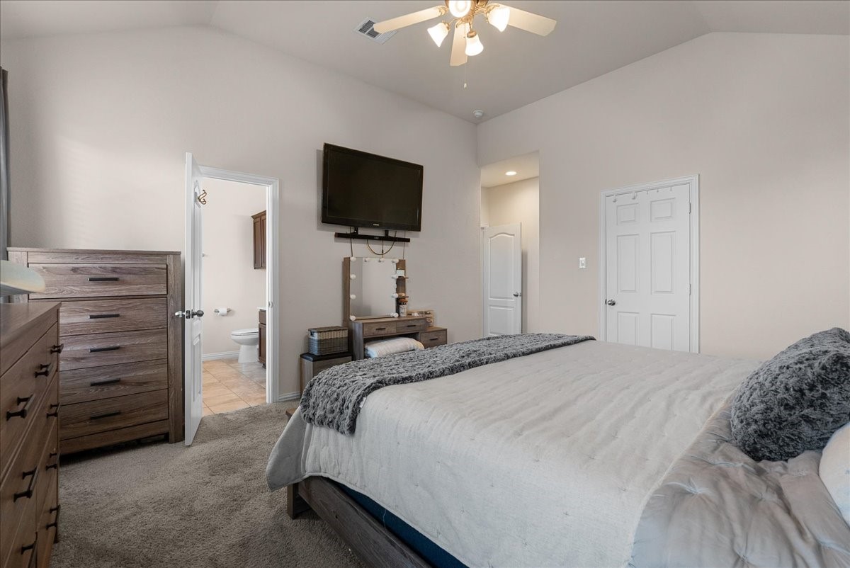 12638 Pirate Bend Drive, La Marque, TX 77568