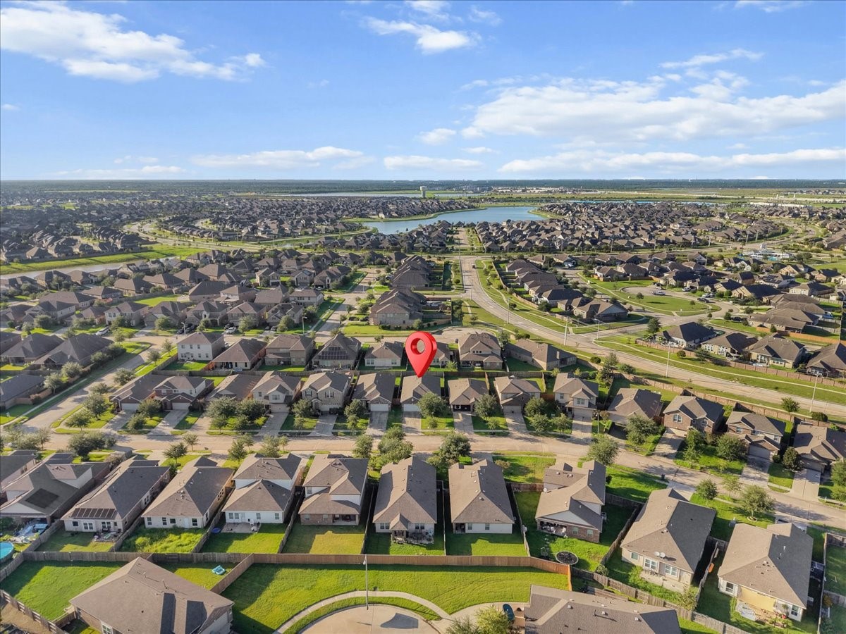 12638 Pirate Bend Drive, La Marque, TX 77568