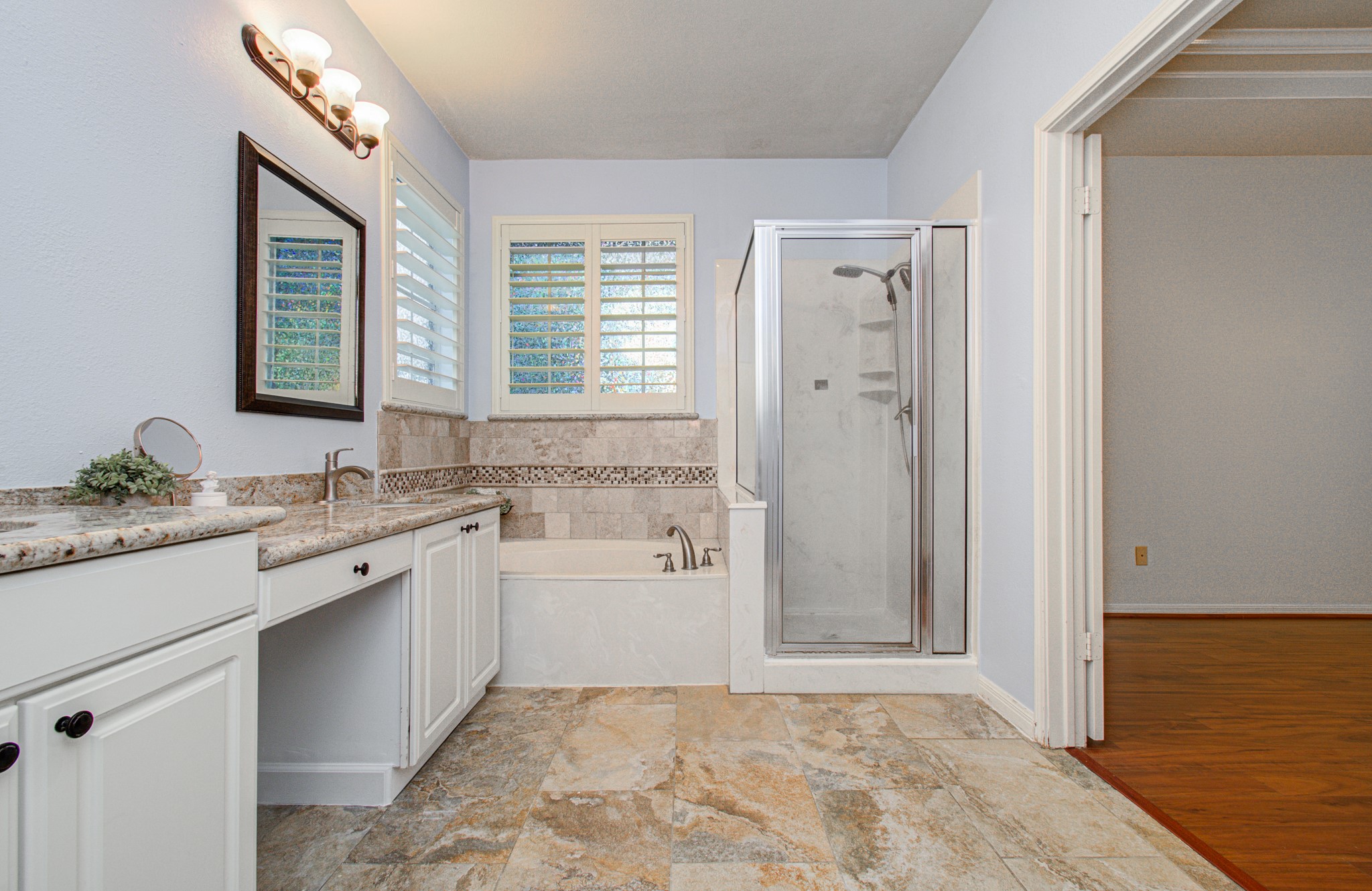411 Crestridge Drive, Sugar Land, TX 77479