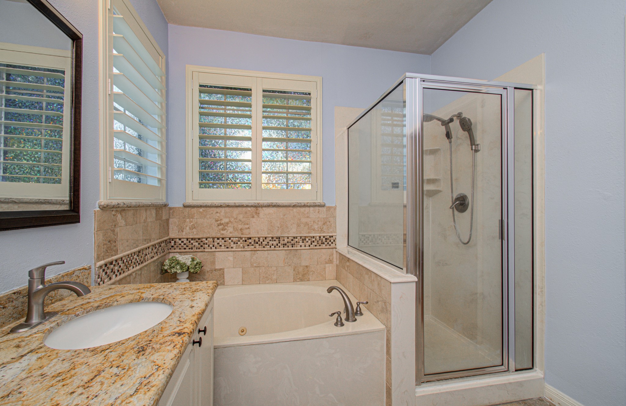 411 Crestridge Drive, Sugar Land, TX 77479