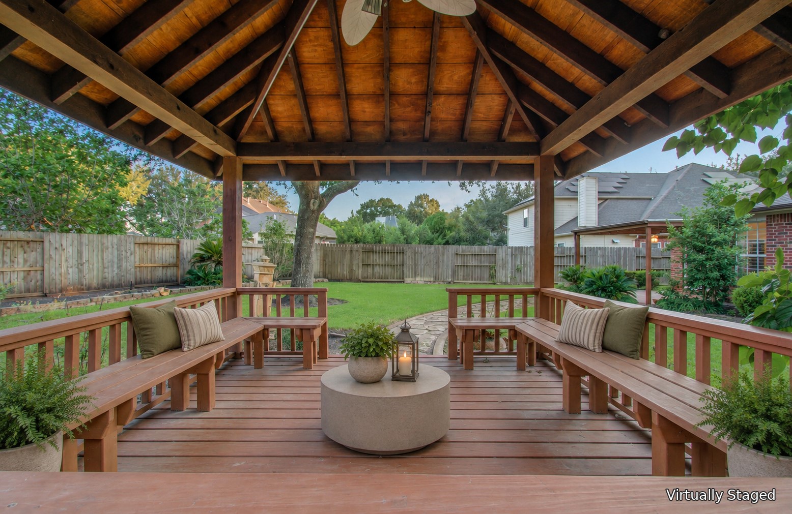 411 Crestridge Drive, Sugar Land, TX 77479