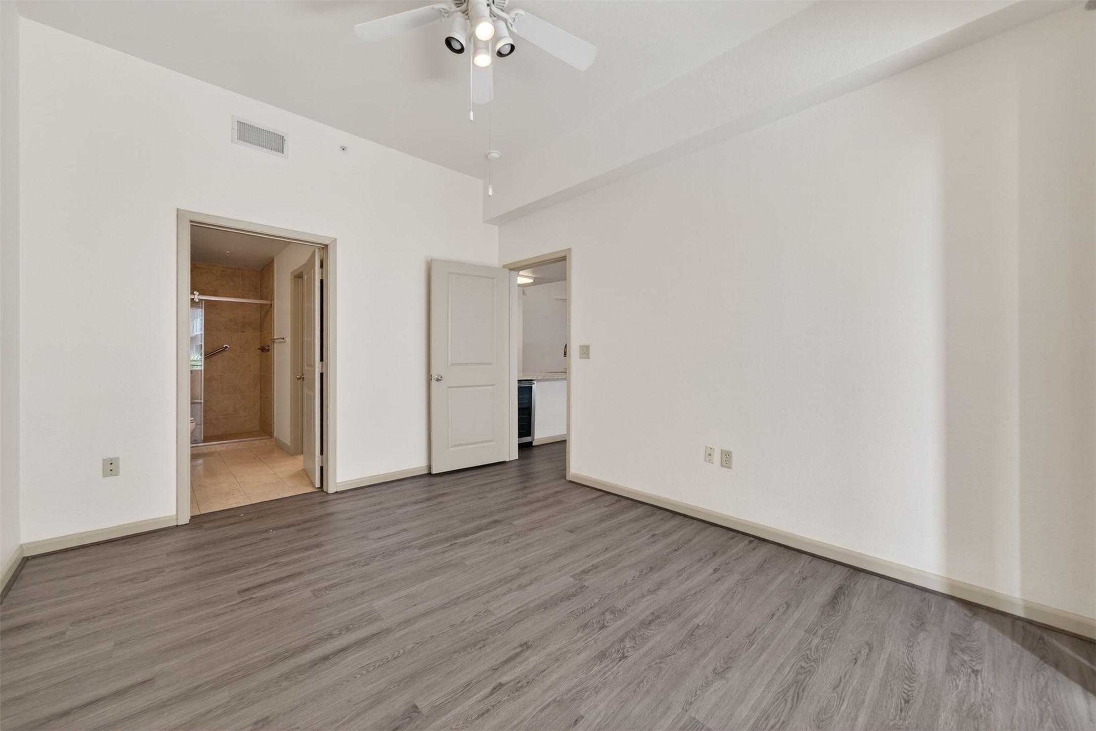 3505 Sage Road, #314, Houston, TX 77056