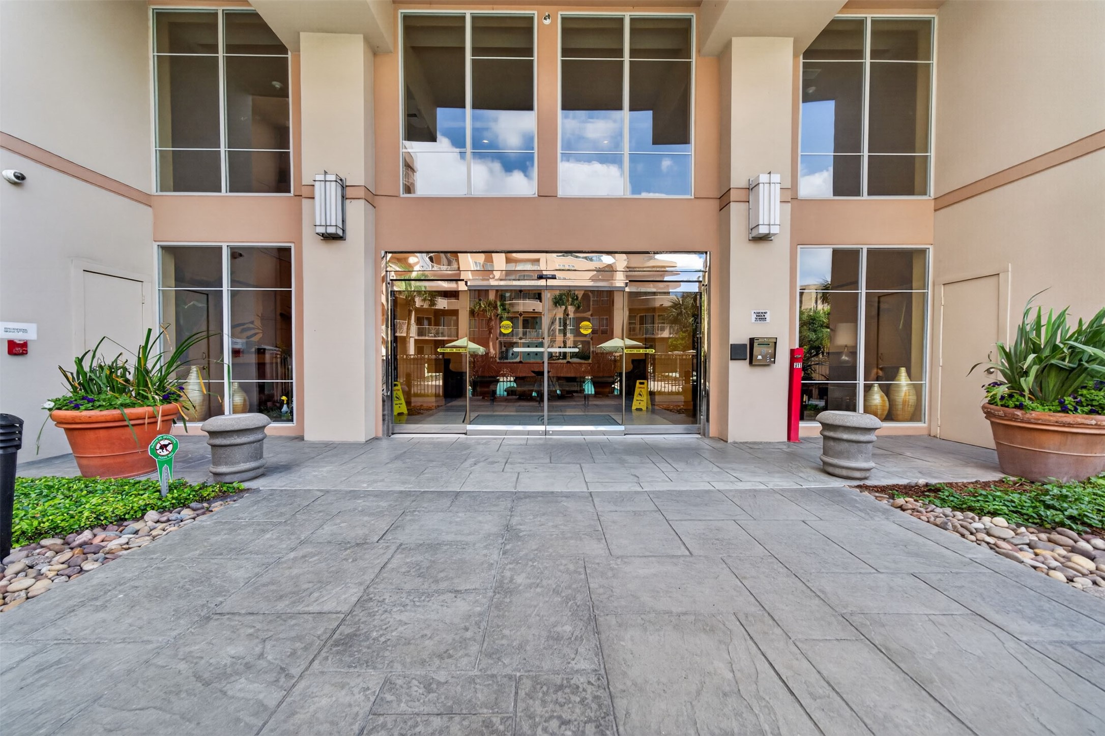 3505 Sage Road, #314, Houston, TX 77056