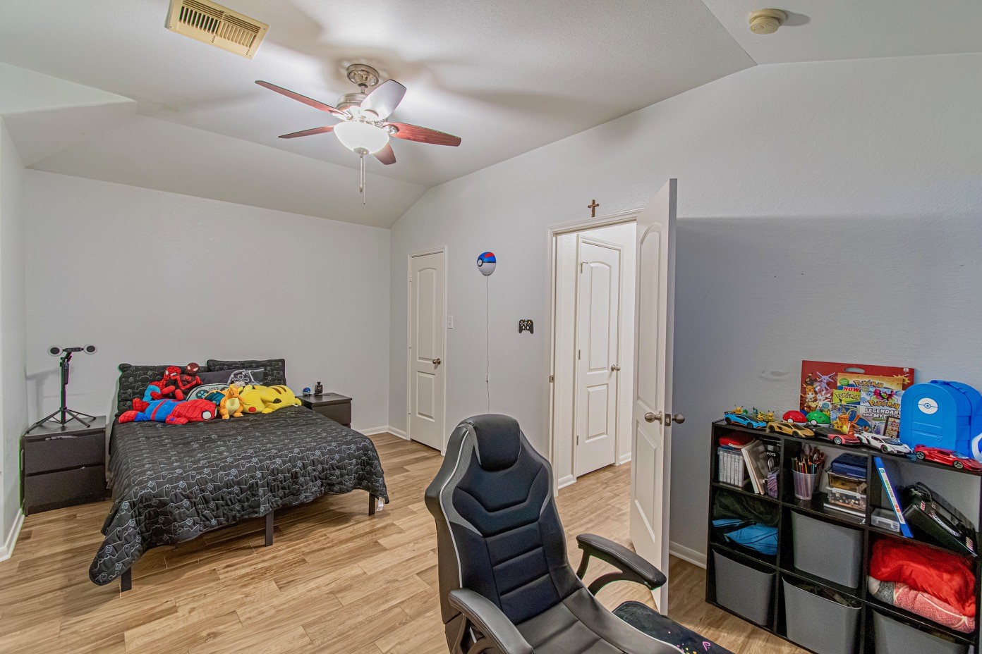 Forth Bedroom