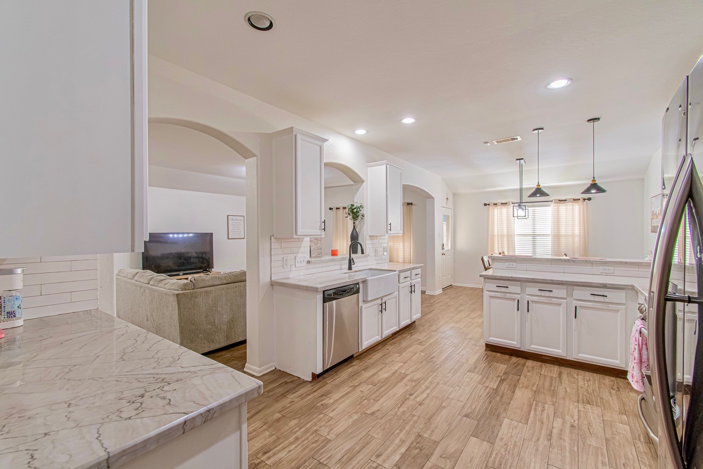 4108 S Meridian Greens Drive, Dickinson, TX 77539