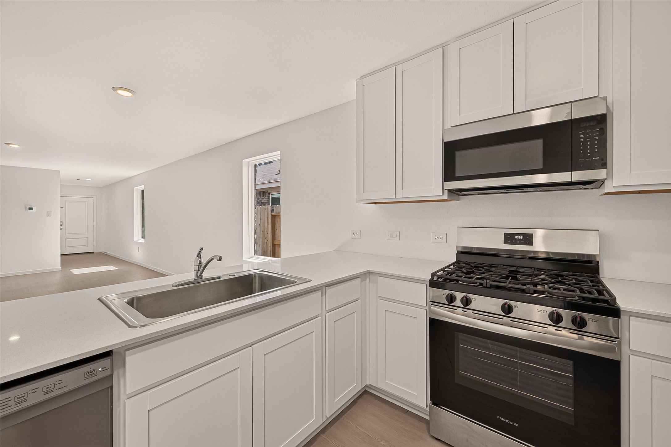 6143 Sunburst Scarlett Drive, Katy, TX 77493