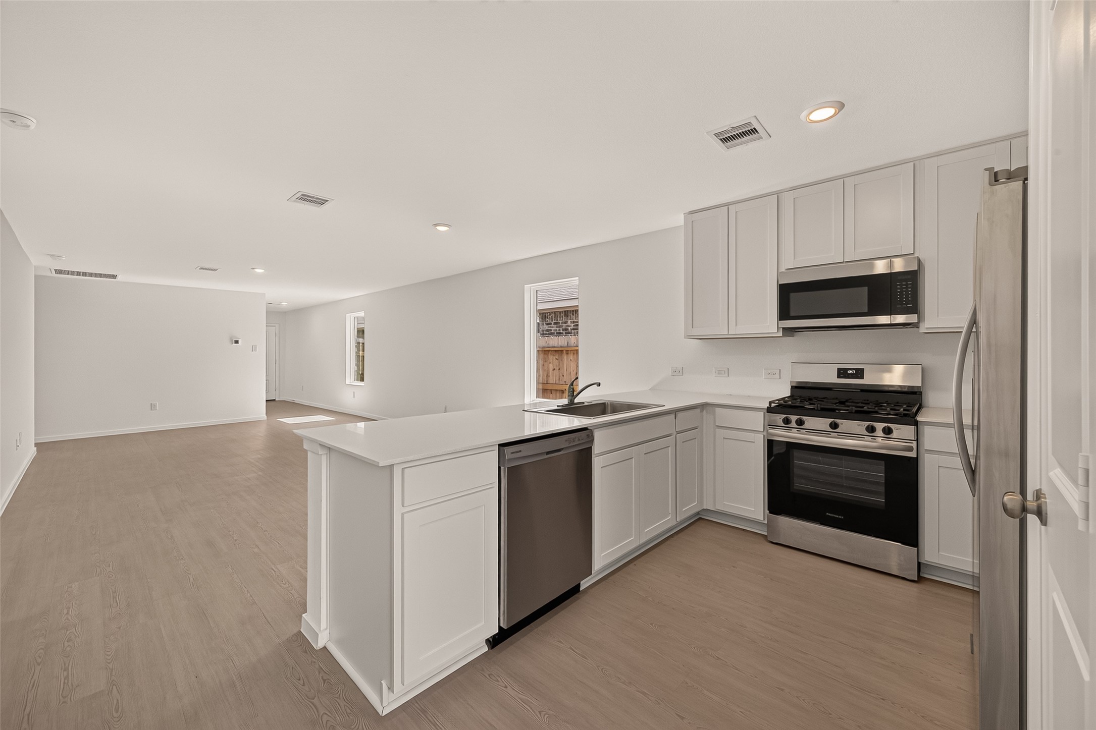 6143 Sunburst Scarlett Drive, Katy, TX 77493