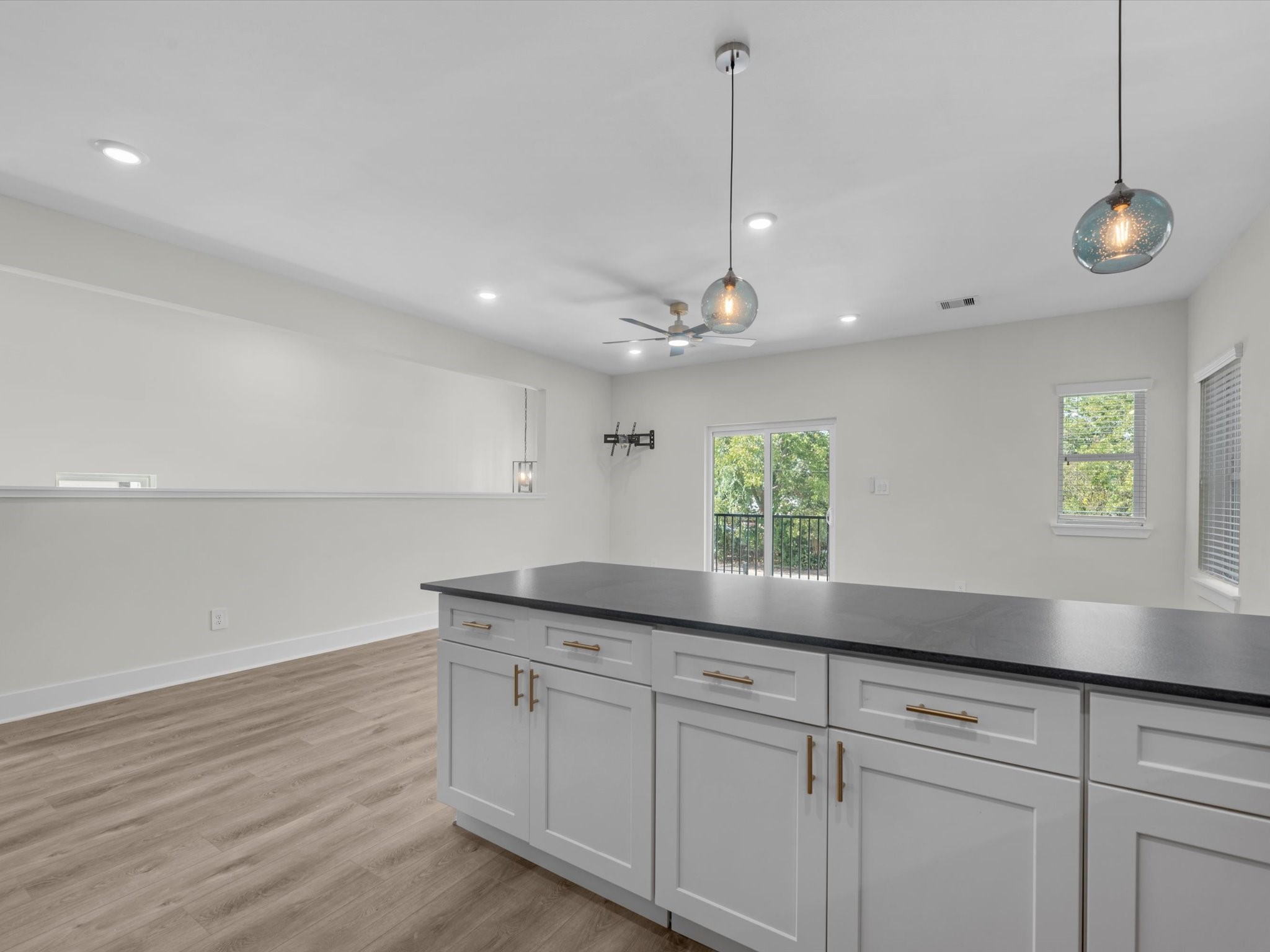 Soft close cabinets Soft close cabinets