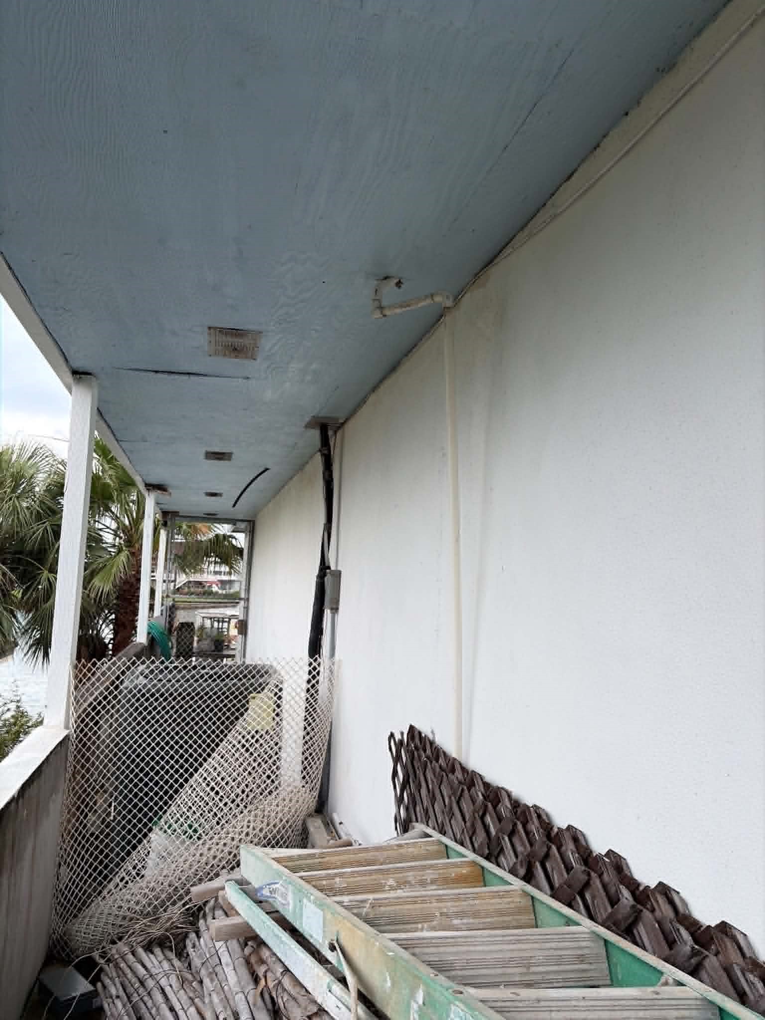 1435 Tiki Drive, Tiki Island, TX 77554