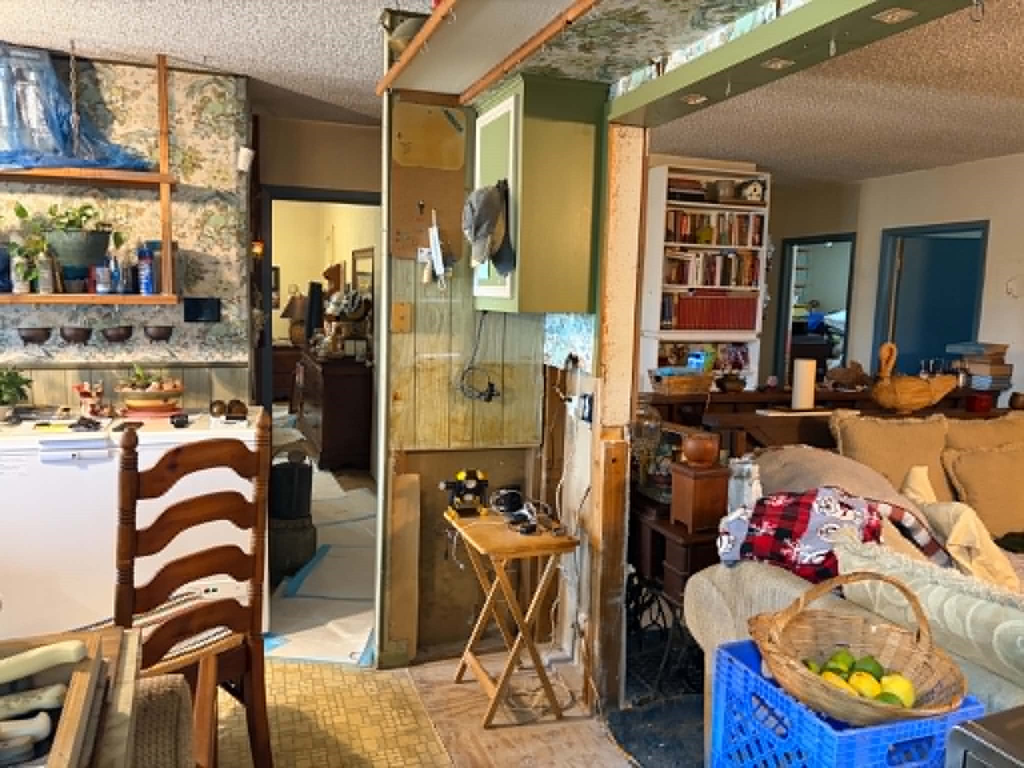 1435 Tiki Drive, Tiki Island, TX 77554