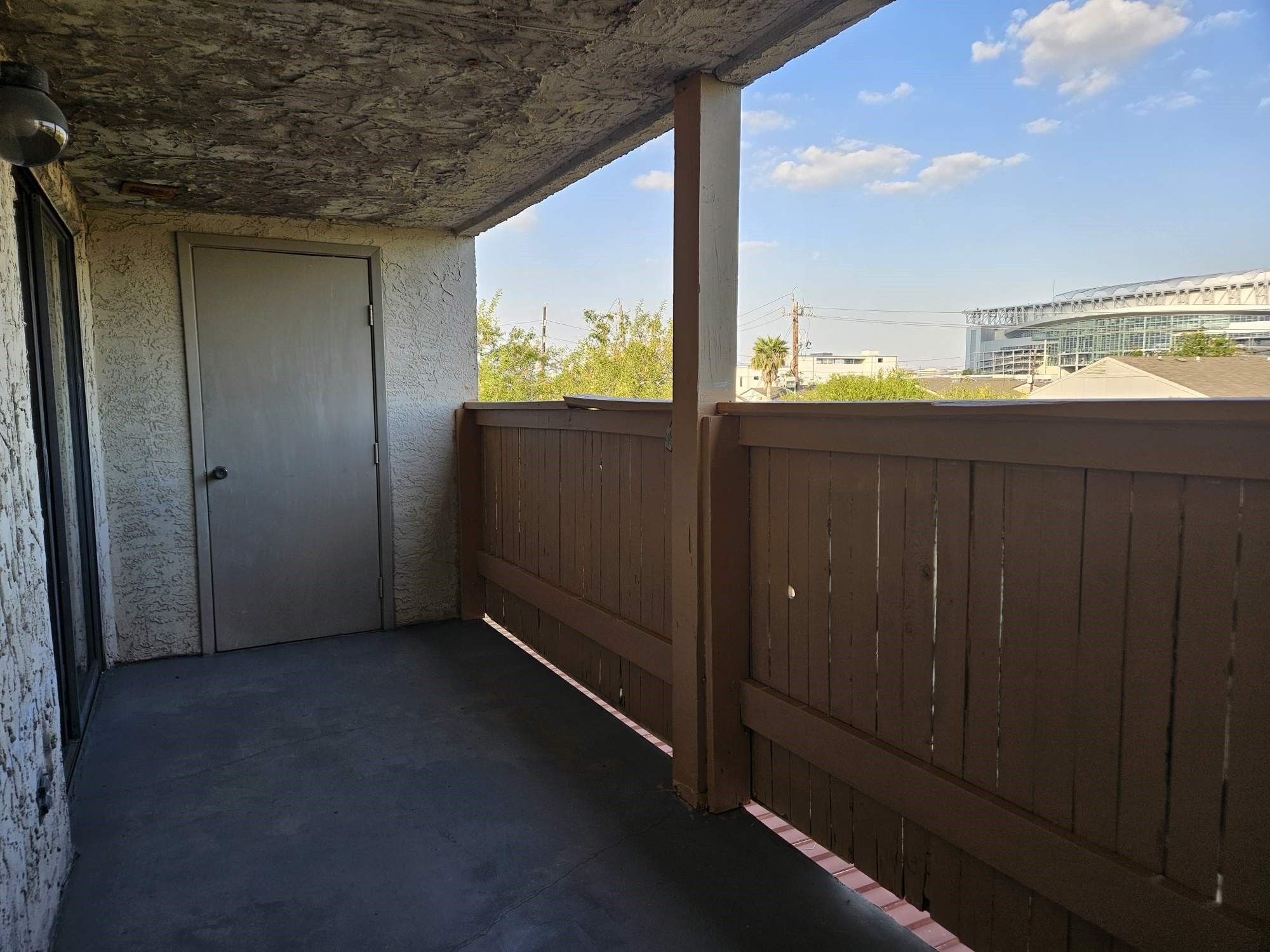Extra Storage room in the balcony.