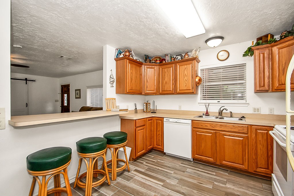 131 5th Street, San Leon, TX 77539