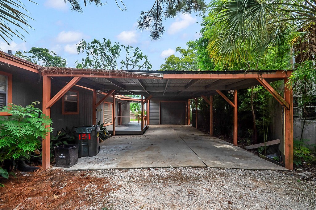 131 5th Street, San Leon, TX 77539