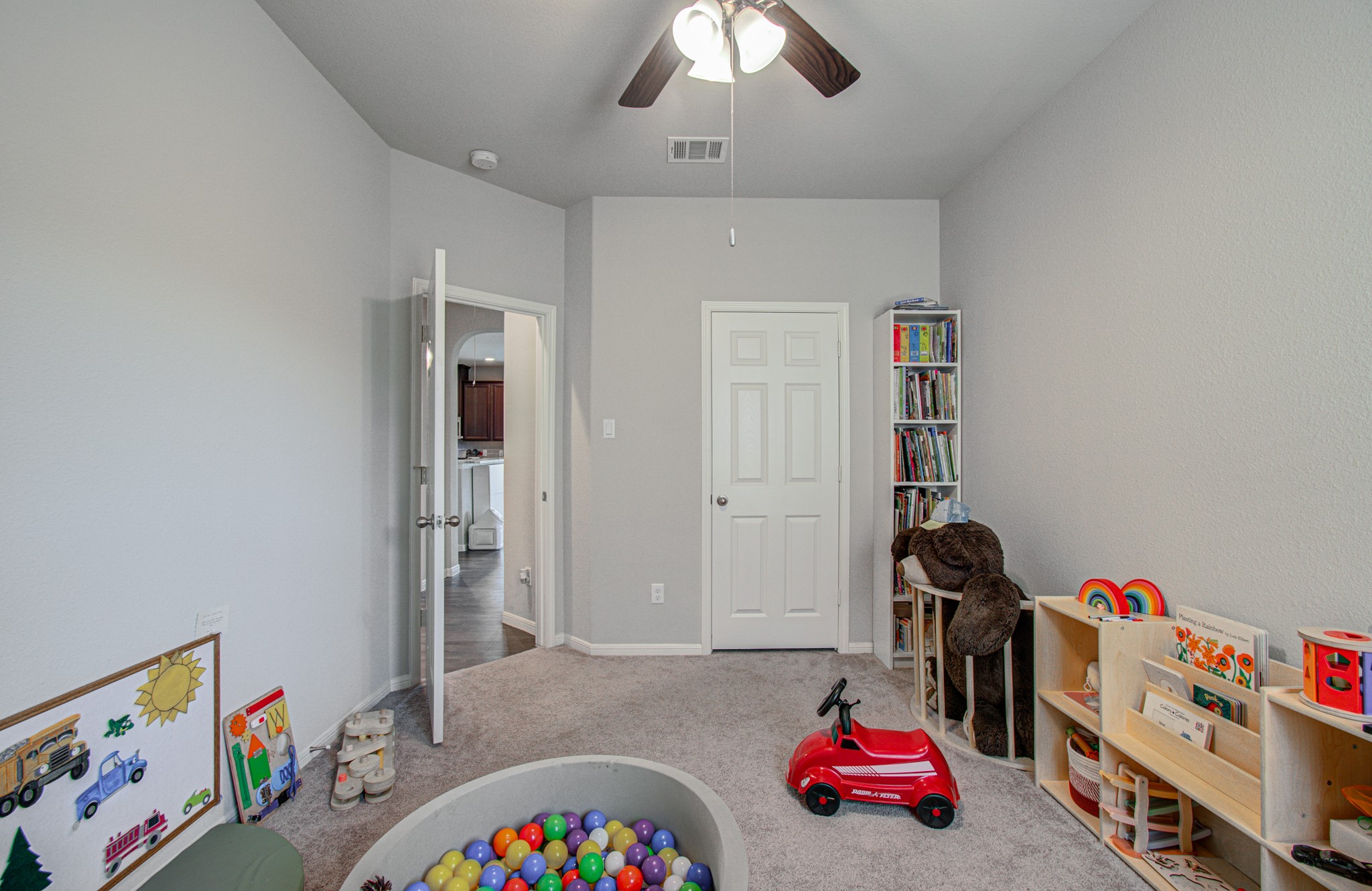 10535 Amador Peak Drive, Rosharon, TX 77583
