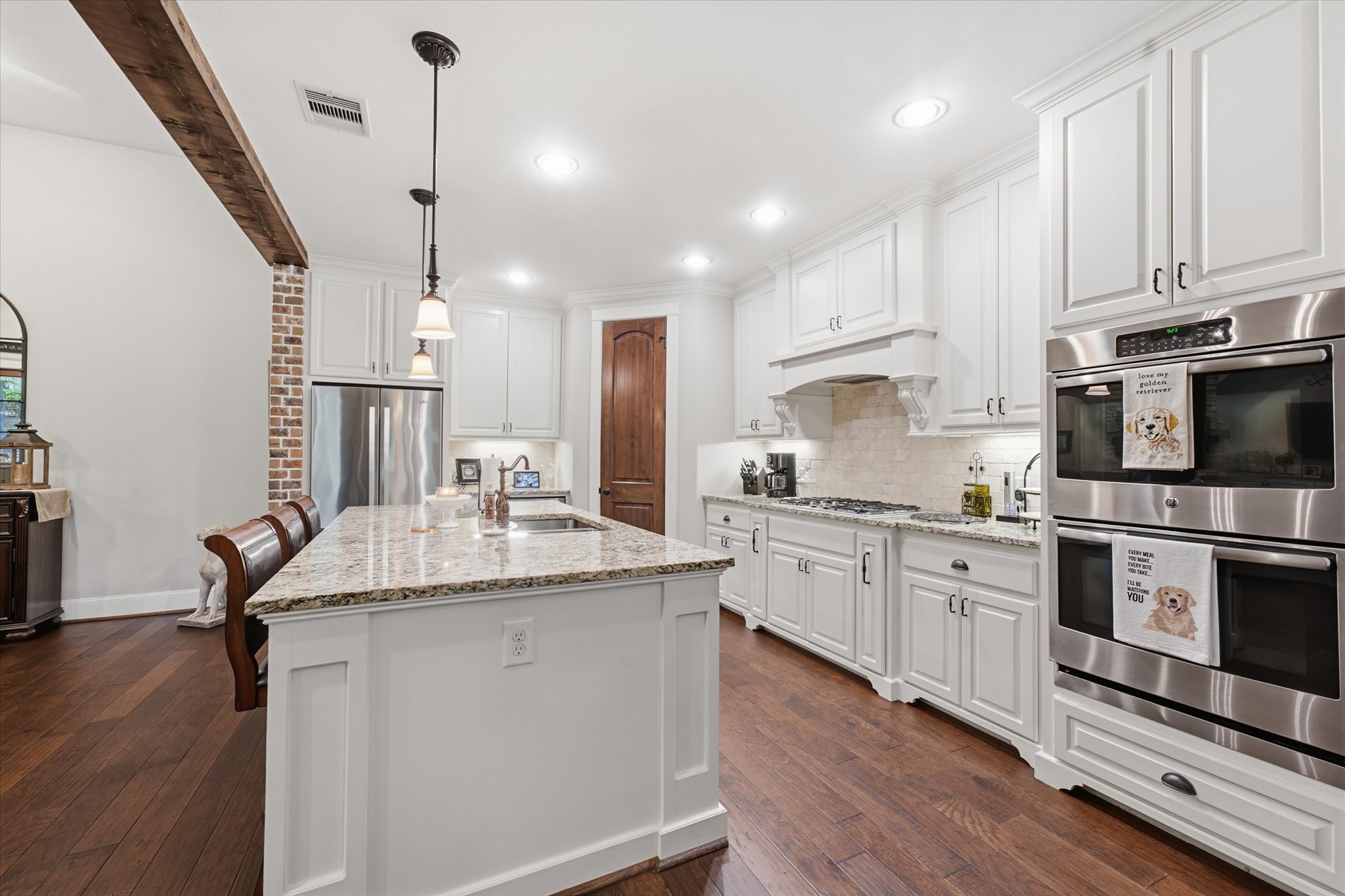 110 Pine Branch Drive, Montgomery, TX 77356
