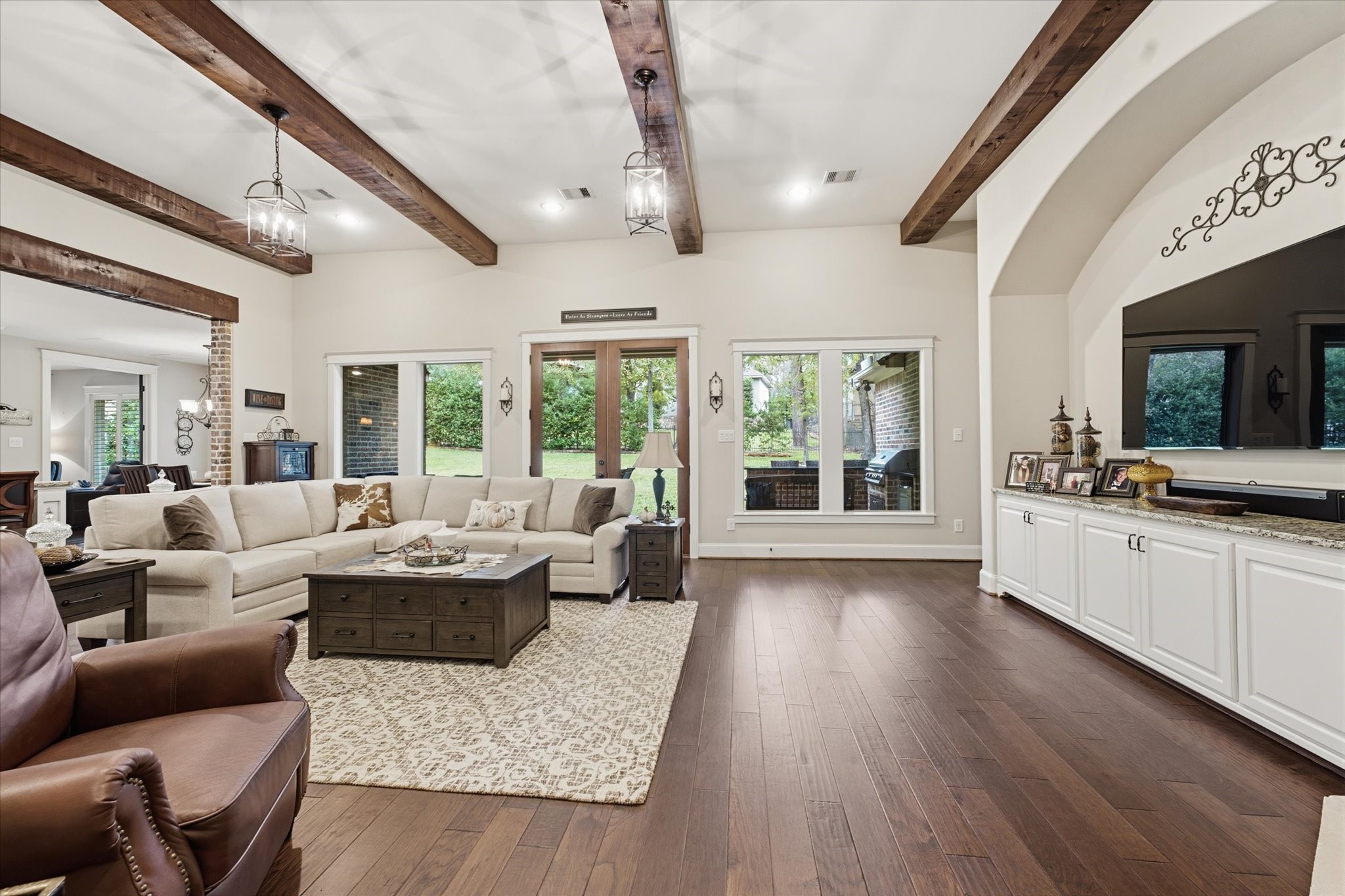 110 Pine Branch Drive, Montgomery, TX 77356