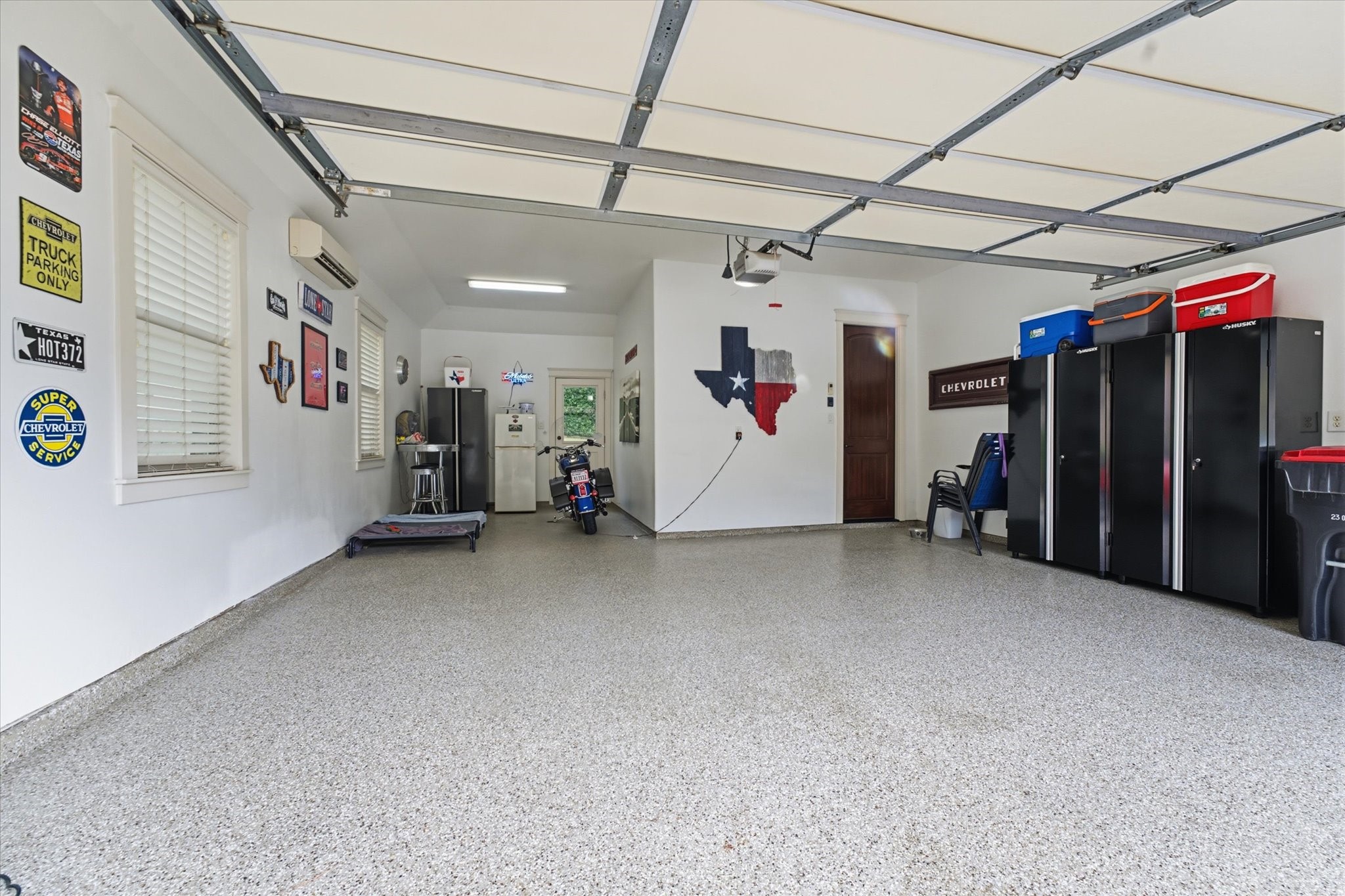110 Pine Branch Drive, Montgomery, TX 77356