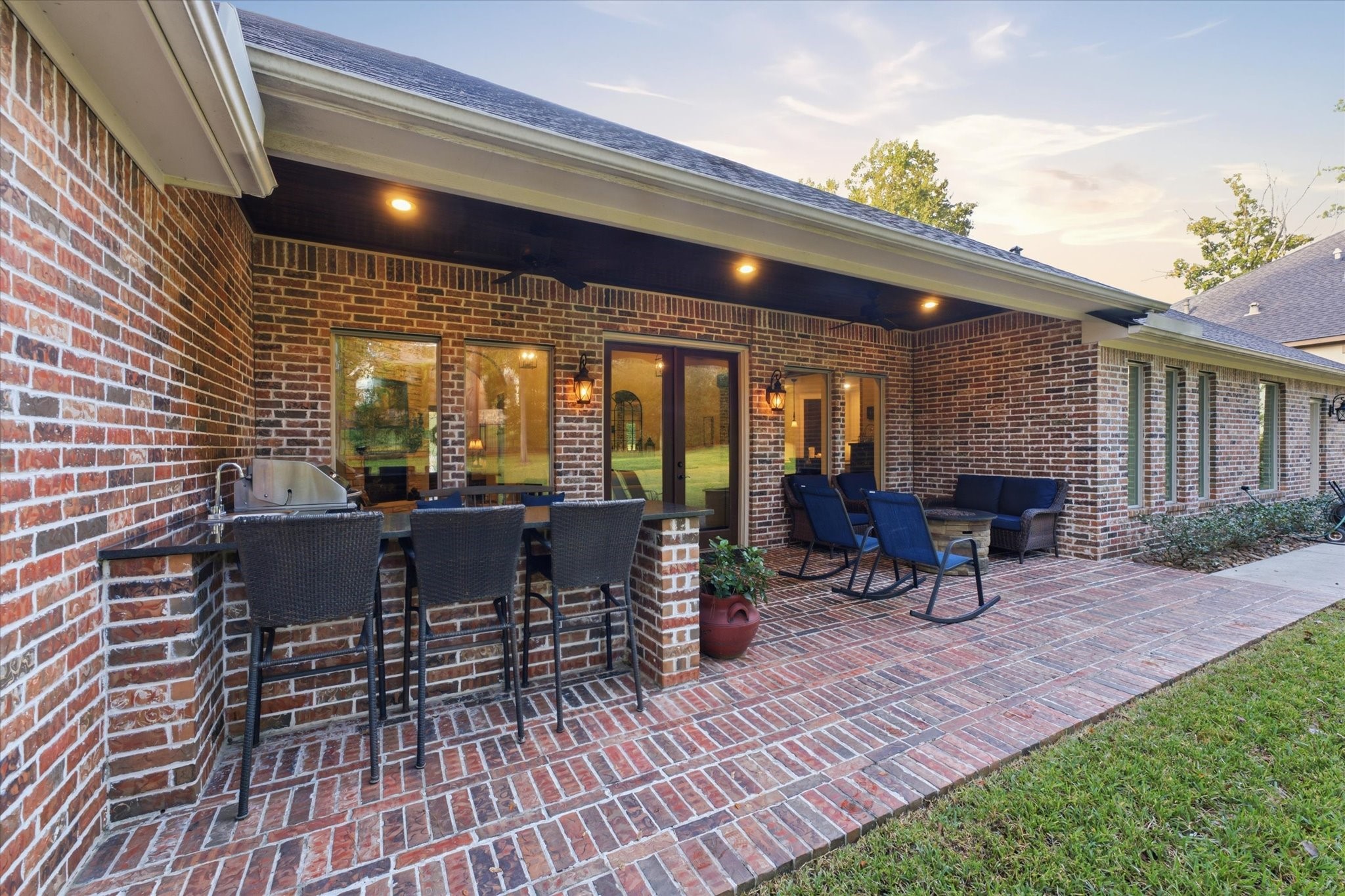 110 Pine Branch Drive, Montgomery, TX 77356