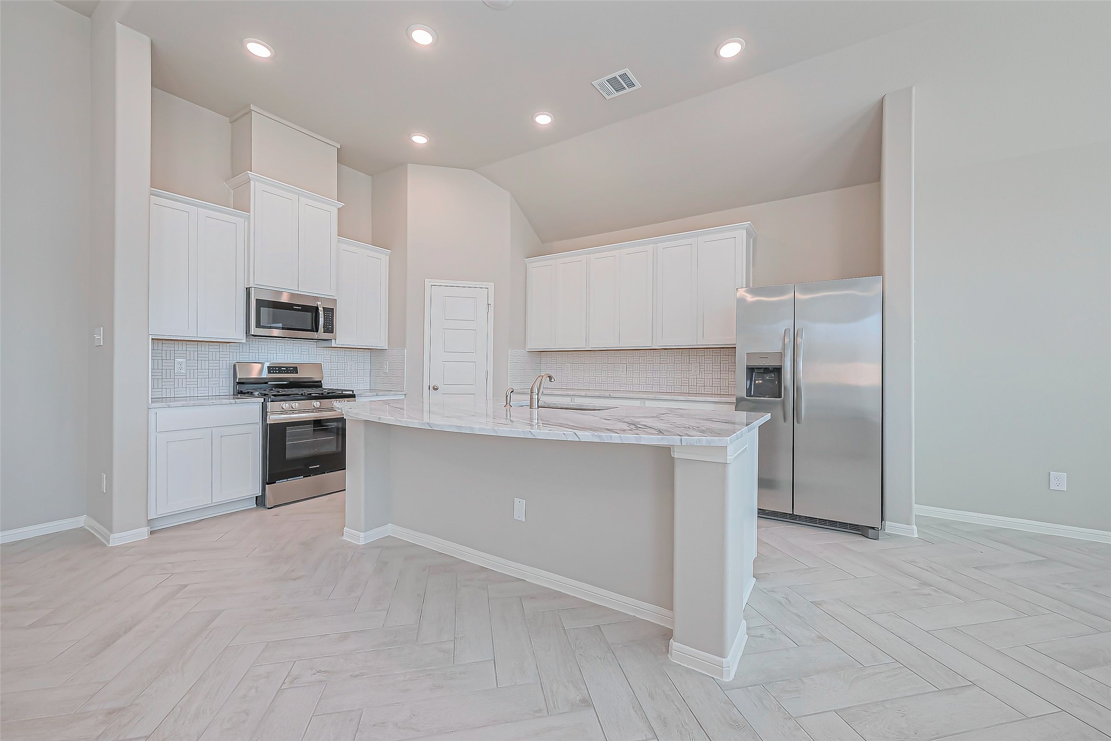 188 Paseo Park Drive, Brookshire, TX 77423