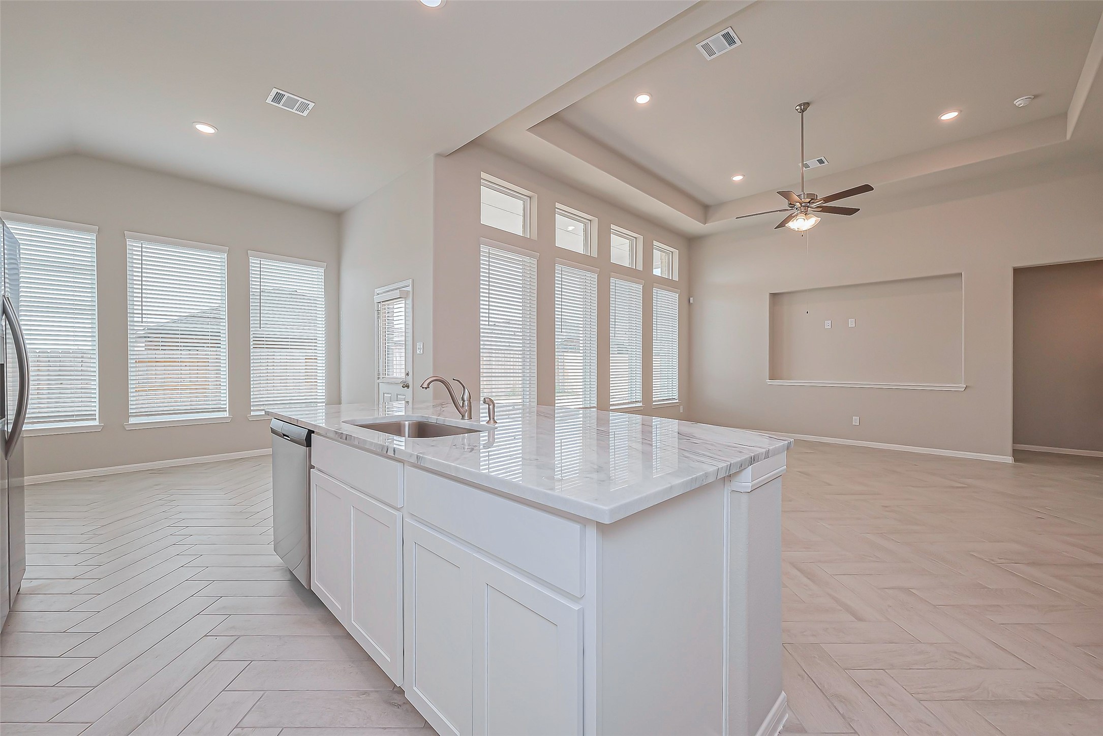 188 Paseo Park Drive, Brookshire, TX 77423