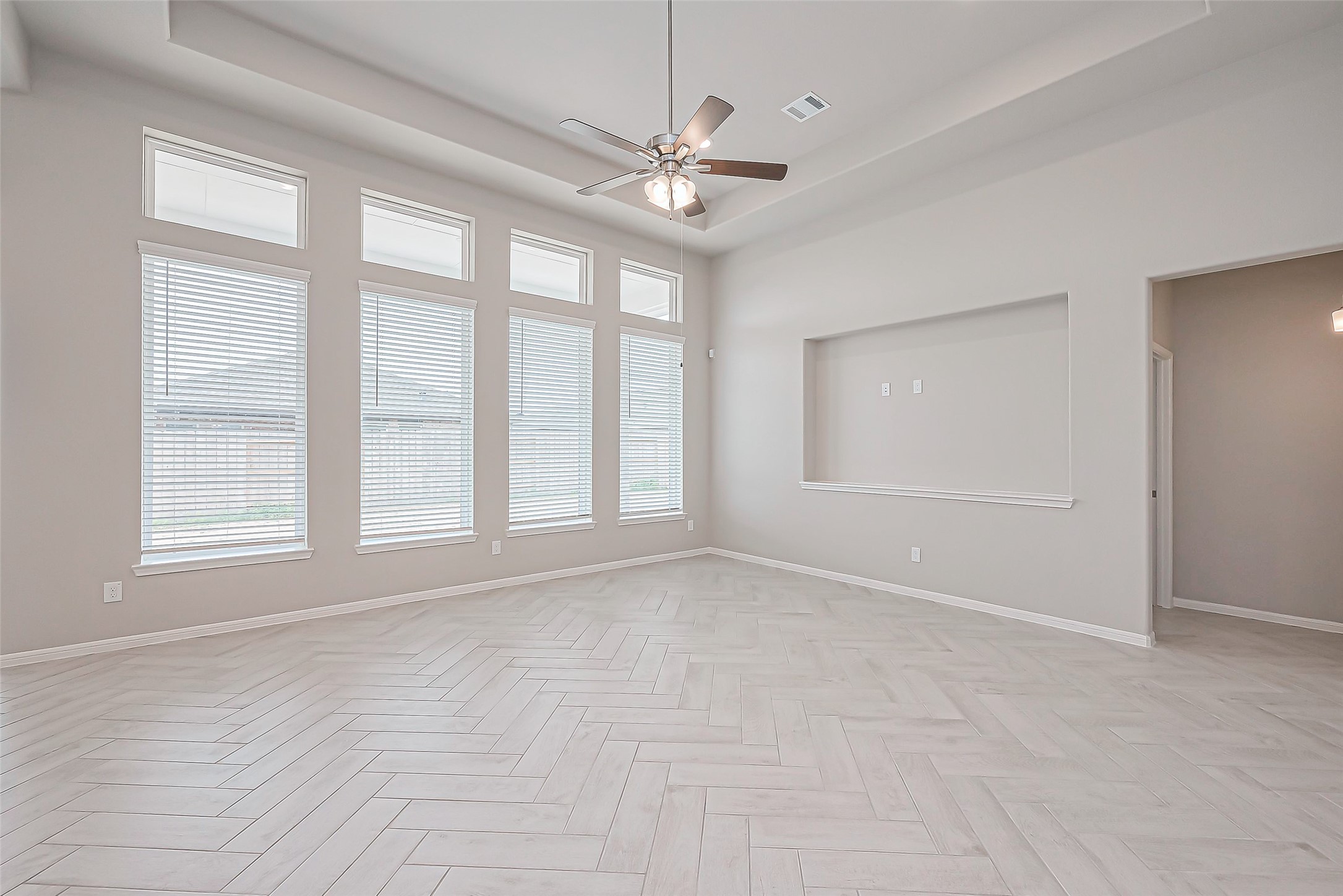 188 Paseo Park Drive, Brookshire, TX 77423