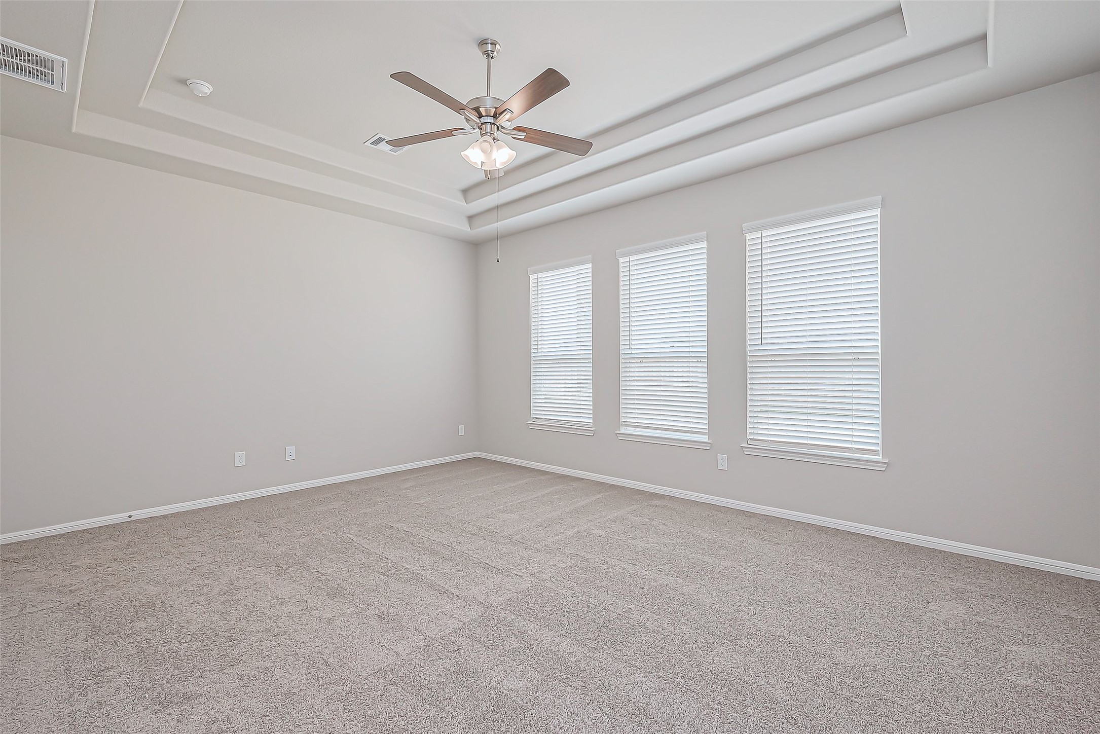 188 Paseo Park Drive, Brookshire, TX 77423
