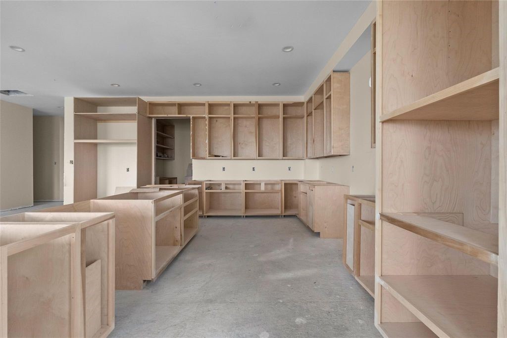 9305 Vista Bella, Galveston, TX 77554