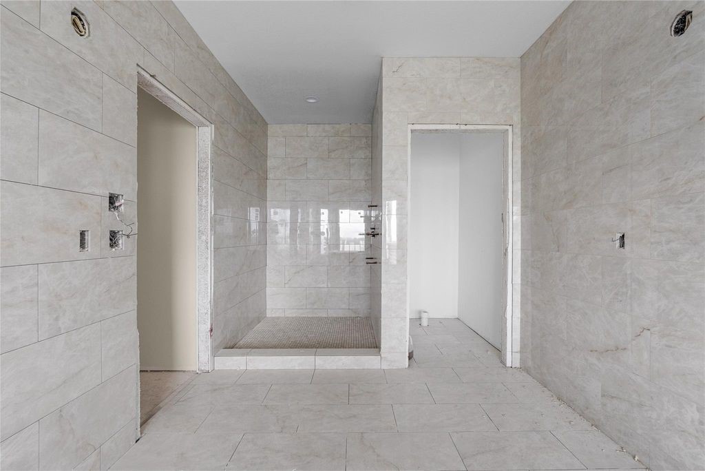Resort Spa Primary Bath