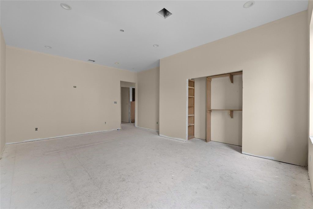 9305 Vista Bella, Galveston, TX 77554